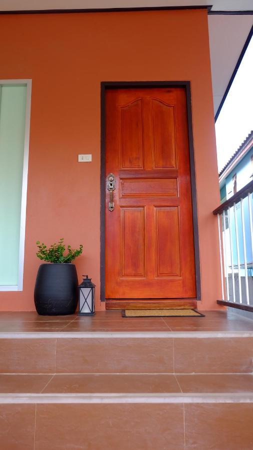 The Backyard Homestay Pak Chong Exterior foto